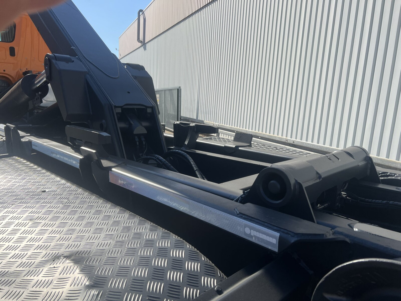 Xe tải nâng móc Mercedes-Benz Arocs 3243 LK 8x4/4 Arocs 3243 LK 8x4/4, Motorabtrieb: hình 14 Xe tải nâng móc Mercedes-Benz Arocs 3243 LK 8x4/4 Arocs 3243 LK 8x4/4, Motorabtrieb: hình 14