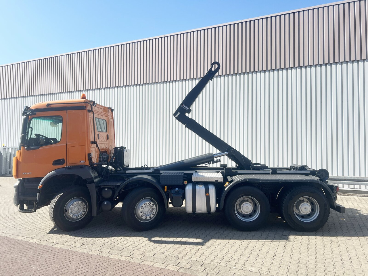 Xe tải nâng móc Mercedes-Benz Arocs 3243 LK 8x4/4 Arocs 3243 LK 8x4/4, Motorabtrieb: hình 12 Xe tải nâng móc Mercedes-Benz Arocs 3243 LK 8x4/4 Arocs 3243 LK 8x4/4, Motorabtrieb: hình 12