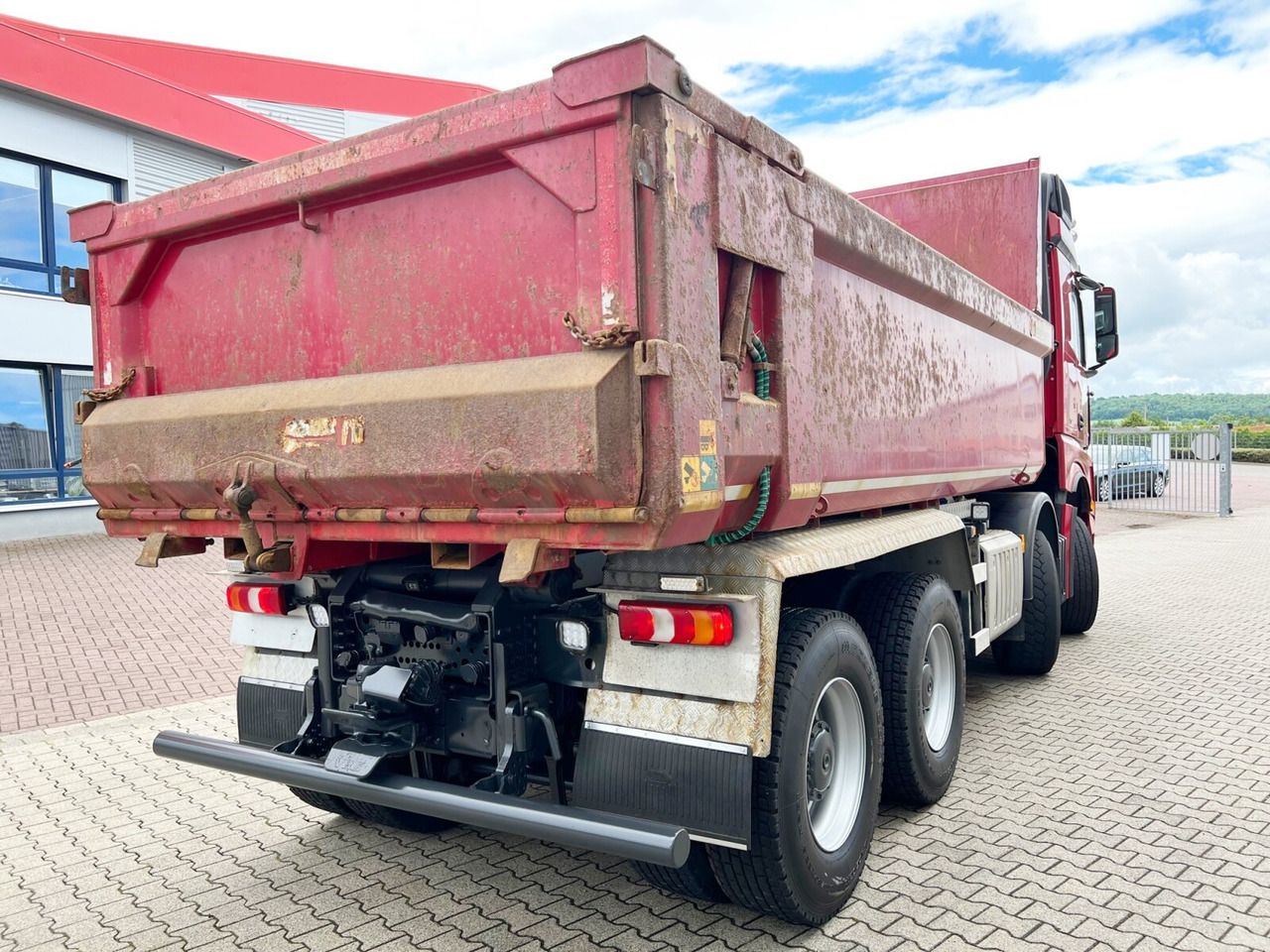Xe ben Mercedes-Benz Arocs 3263 8x4/4 Arocs 3263 8x4/4, Retarder, Stahlmulde ca.14m³, Hydr. Heckklappe: hình 9