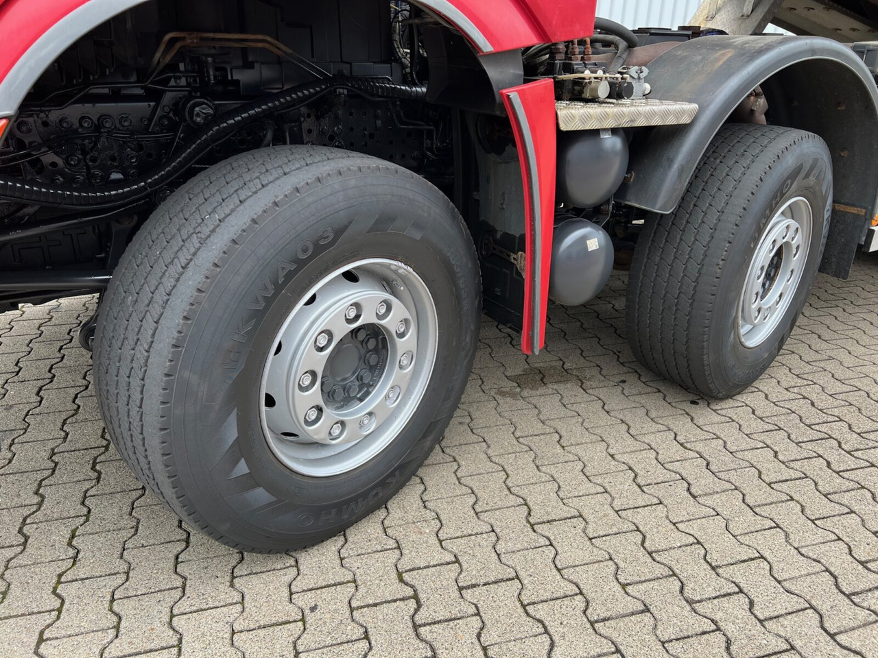 Mercedes-Benz Arocs 3263 8x4/4 Arocs 3263 8x4/4, Retarder, Stahlmulde ca.14m³, Hydr. Heckklappe - Xe ben: hình 3 Mercedes-Benz Arocs 3263 8x4/4 Arocs 3263 8x4/4, Retarder, Stahlmulde ca.14m³, Hydr. Heckklappe - Xe ben: hình 3