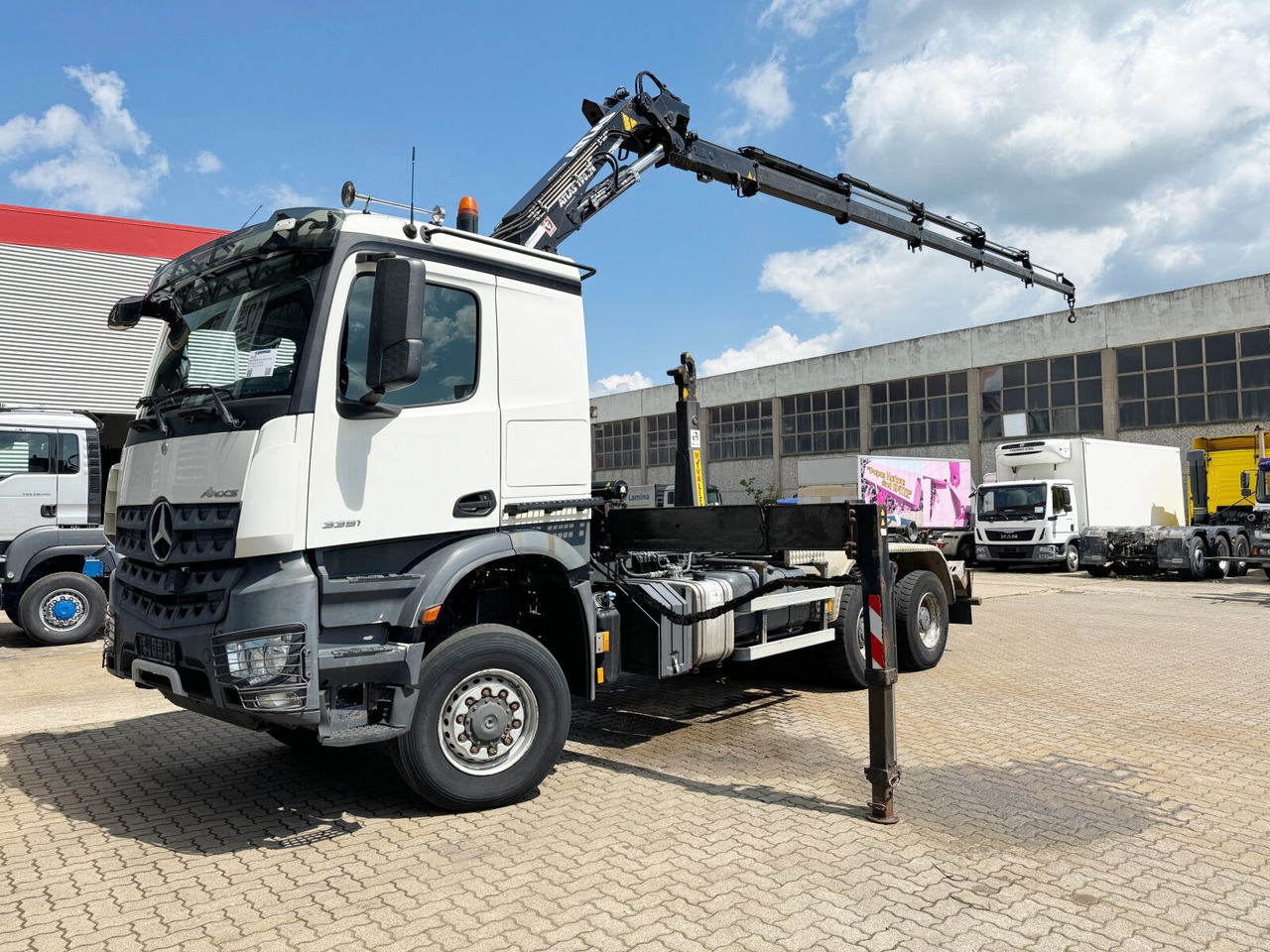 Xe tải nâng móc, Xe cẩu tự hành Mercedes-Benz Arocs 3351 AK 6x6 Arocs 3351 AK 6x6, Retarder, Navi, Grounder, Kran Atlas AK 190.2E, Funk: hình 8