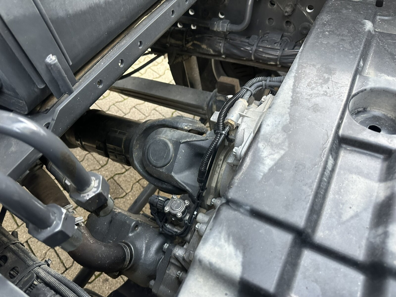 Mercedes-Benz Arocs 3445 K 8x4/4 Arocs 3445 K 8x4/4, Meiller Bordmatik links - Xe ben: hình 2 Mercedes-Benz Arocs 3445 K 8x4/4 Arocs 3445 K 8x4/4, Meiller Bordmatik links - Xe ben: hình 2