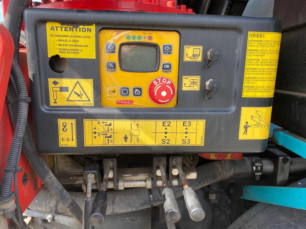 Mercedes-Benz Arocs 4151 K 8x4 Arocs 4151 K 8x4, Fassi Heckkran F 365 RA. 2.26 E Dynamic Funk - Xe cẩu tự hành, Xe tải thùng lửng/ Phẳng: hình 4 Mercedes-Benz Arocs 4151 K 8x4 Arocs 4151 K 8x4, Fassi Heckkran F 365 RA. 2.26 E Dynamic Funk - Xe cẩu tự hành, Xe tải thùng lửng/ Phẳng: hình 4