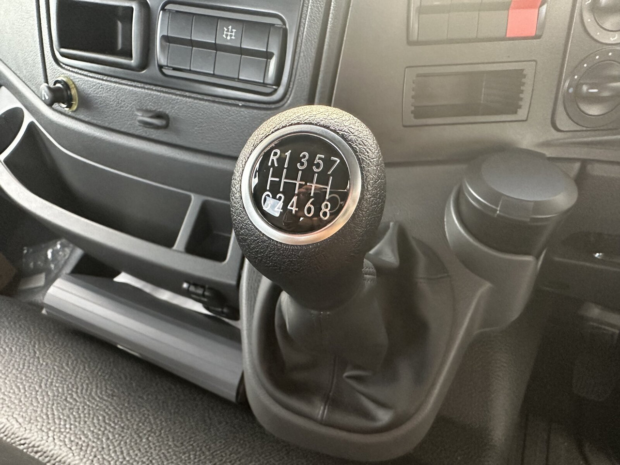 Mercedes-Benz Atego 1630 AK 4x4 Atego 1630 AK 4x4, Rechtslenker - Xe tải khung gầm: hình 5 Mercedes-Benz Atego 1630 AK 4x4 Atego 1630 AK 4x4, Rechtslenker - Xe tải khung gầm: hình 5