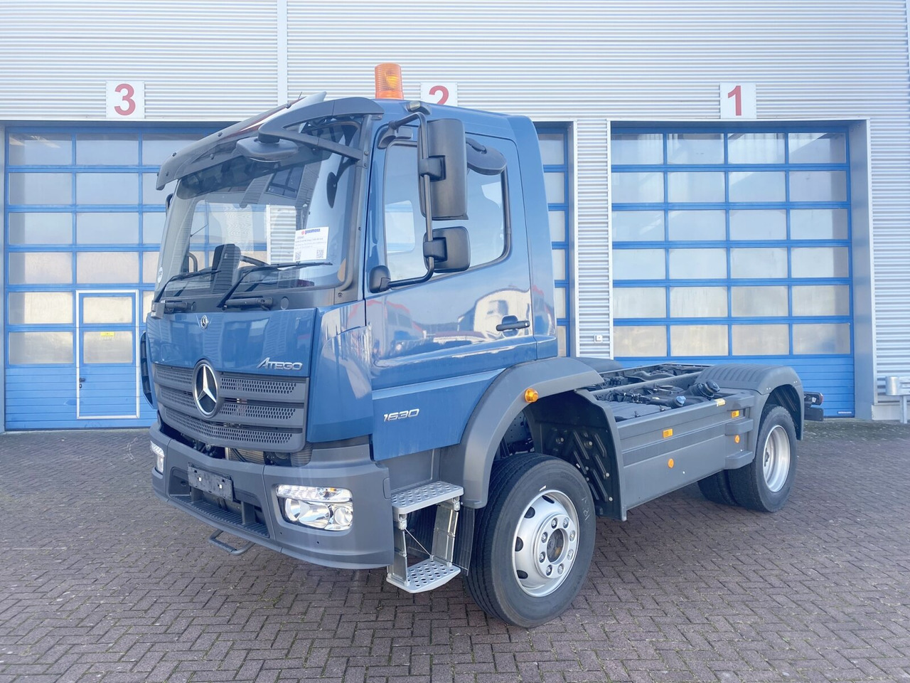 Mercedes-Benz Atego 1630 AK 4x4 Atego 1630 AK 4x4, Rechtslenker - Xe tải khung gầm: hình 1 Mercedes-Benz Atego 1630 AK 4x4 Atego 1630 AK 4x4, Rechtslenker - Xe tải khung gầm: hình 1