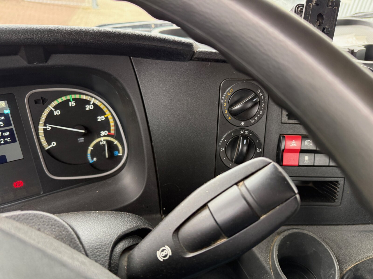 Mercedes-Benz Atego 1630 K 4x2 Atego 1630 K 4x2, Meiller 3-Seiten, 2 x AHK Öl - Xe ben: hình 4 Mercedes-Benz Atego 1630 K 4x2 Atego 1630 K 4x2, Meiller 3-Seiten, 2 x AHK Öl - Xe ben: hình 4