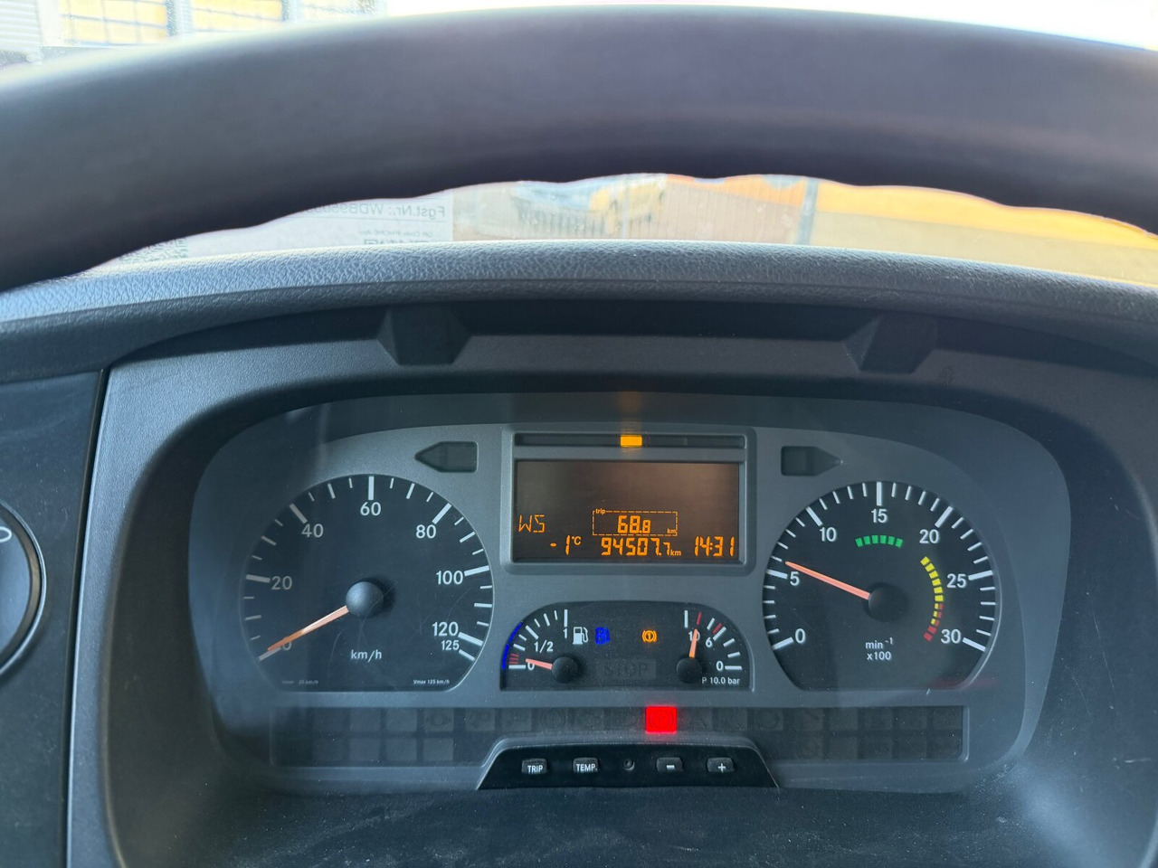 Mercedes-Benz Axor 1829 L 4x2 Axor 1829 L 4x2, 6-Sitzer - Xe tải thùng lửng/ Phẳng: hình 2 Mercedes-Benz Axor 1829 L 4x2 Axor 1829 L 4x2, 6-Sitzer - Xe tải thùng lửng/ Phẳng: hình 2