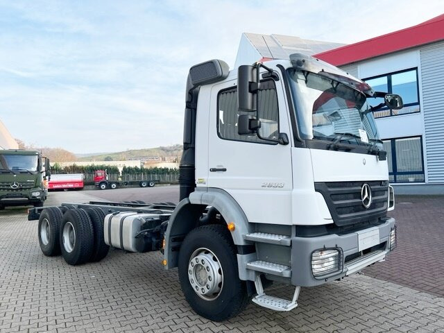 Cho thuê Mercedes-Benz Axor 2633 K 6x4 RHD Axor 2633 K 6x4 RHD Mercedes-Benz Axor 2633 K 6x4 RHD Axor 2633 K 6x4 RHD: hình 8
