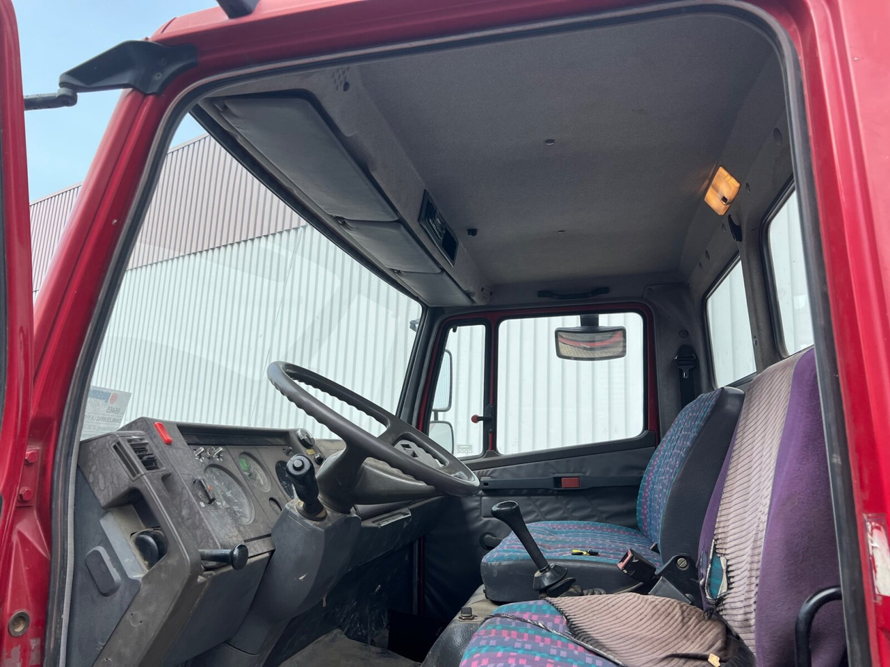 Mercedes-Benz LK 1117 K 4x2 LK 1117 K 4x2, 6-Zylinder Motor, 2x AHK - Xe ben: hình 2 Mercedes-Benz LK 1117 K 4x2 LK 1117 K 4x2, 6-Zylinder Motor, 2x AHK - Xe ben: hình 2