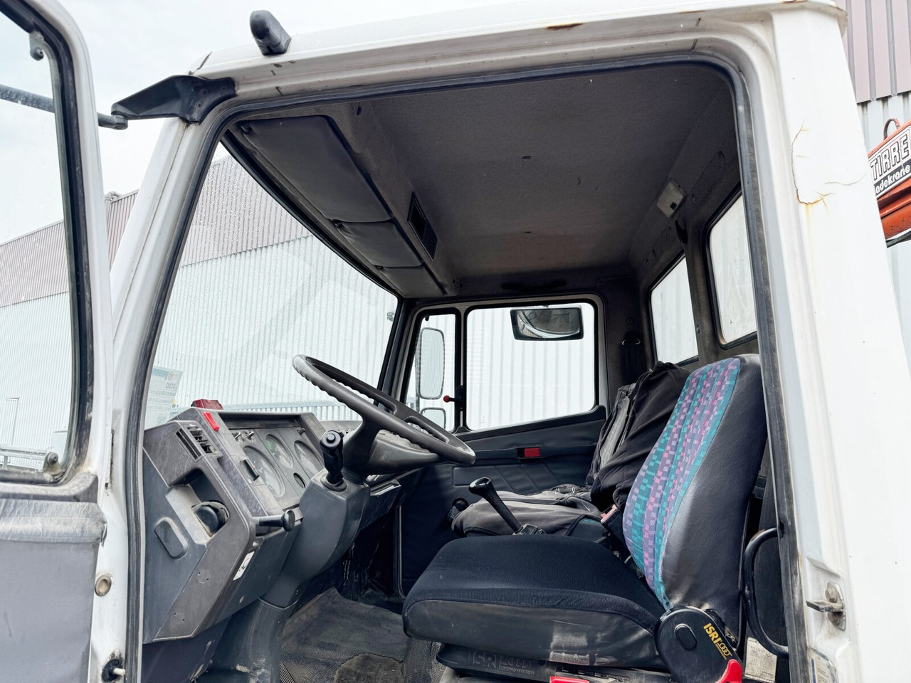 Mercedes-Benz LK 814 4x2 LK 814 4x2, 6-Zylinder, Kran Tirre Euro 35 - Xe cẩu tự hành, Xe tải thùng lửng/ Phẳng: hình 3 Mercedes-Benz LK 814 4x2 LK 814 4x2, 6-Zylinder, Kran Tirre Euro 35 - Xe cẩu tự hành, Xe tải thùng lửng/ Phẳng: hình 3
