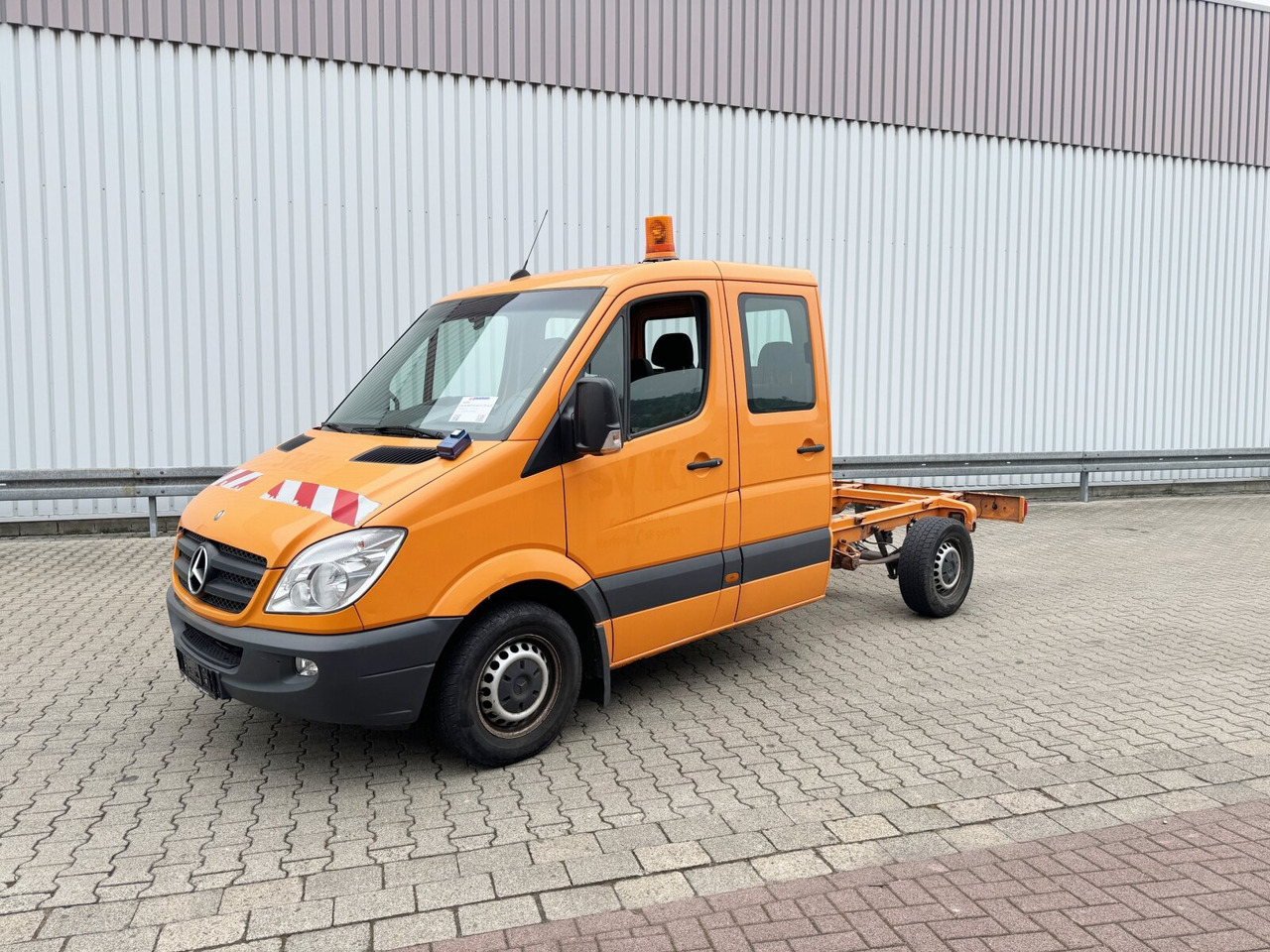 Mercedes-Benz Sprinter 313 CDI 4x2 Doka Sprinter 313 CDI 4x2 Doka, EEV - Xe tải khung gầm: hình 1 Mercedes-Benz Sprinter 313 CDI 4x2 Doka Sprinter 313 CDI 4x2 Doka, EEV - Xe tải khung gầm: hình 1