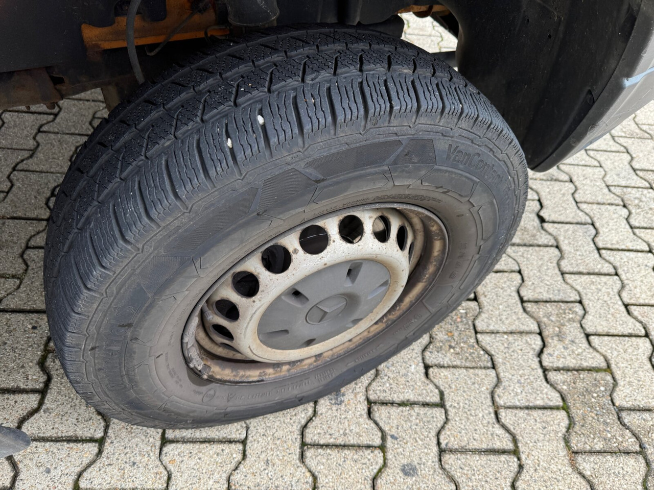 Interior photo 1: Xe tải nhỏ phẳng, Xe tải van Mercedes-Benz Sprinter 313 CDI 4x4 Doka Sprinter 313 CDI 4x4 Doka, Kipper, AT-Motor! Interior photo 1: Xe tải nhỏ phẳng, Xe tải van Mercedes-Benz Sprinter 313 CDI 4x4 Doka Sprinter 313 CDI 4x4 Doka, Kipper, AT-Motor!