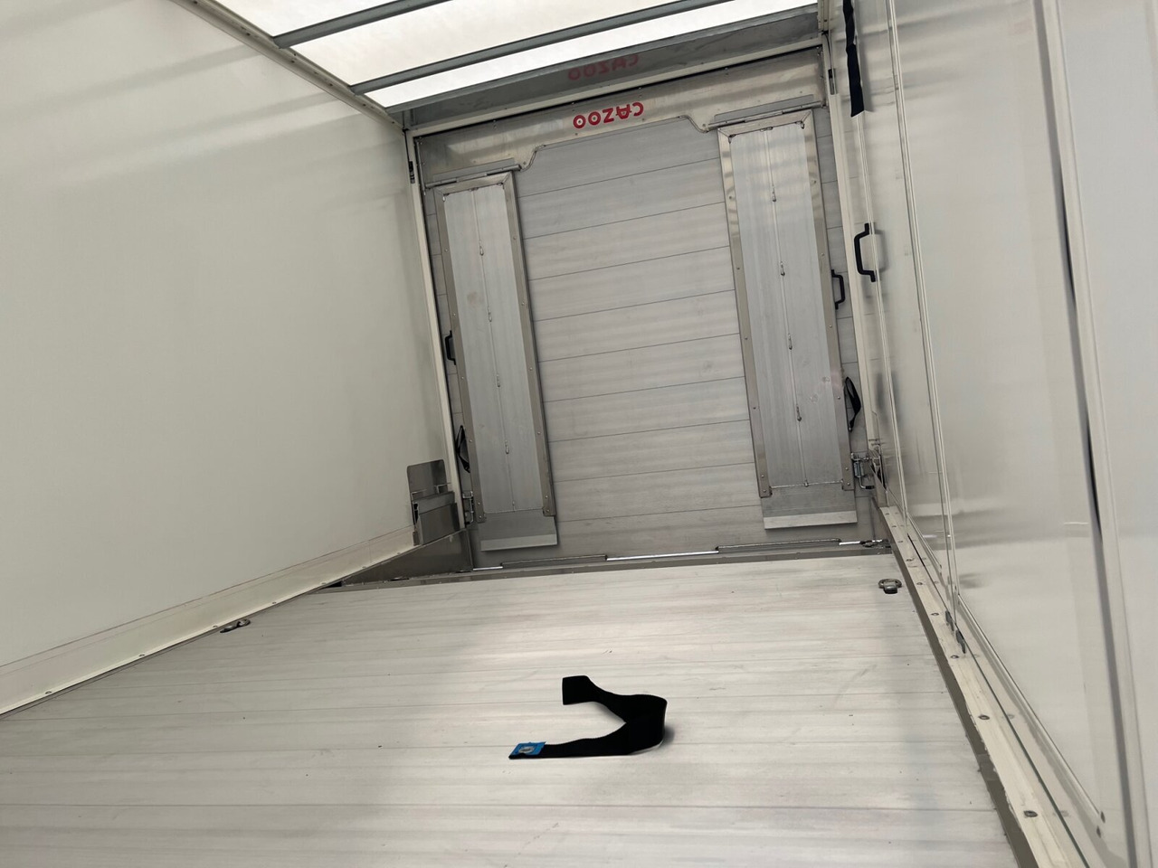 Mercedes-Benz Sprinter 516 FG 4x2 Sprinter 516 FG 4x2, MBUX, Autotransporter Comear - Xe van chở hàng: hình 4 Mercedes-Benz Sprinter 516 FG 4x2 Sprinter 516 FG 4x2, MBUX, Autotransporter Comear - Xe van chở hàng: hình 4