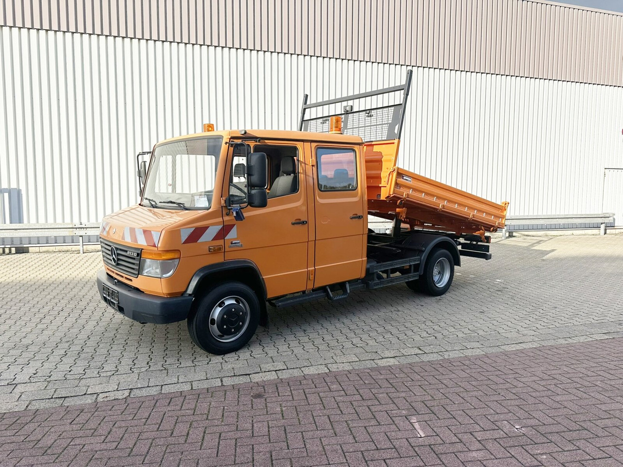 Mercedes-Benz Vario 813 D 4x2 Doka Vario 813 D 4x2 Doka, Meiller Kipper - Xe ben: hình 1 Mercedes-Benz Vario 813 D 4x2 Doka Vario 813 D 4x2 Doka, Meiller Kipper - Xe ben: hình 1