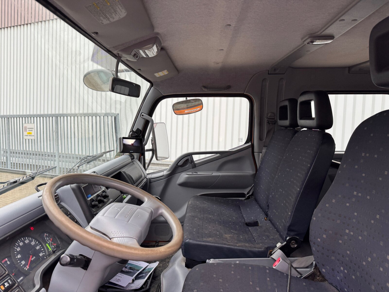 Xe tải nâng móc Mitsubishi Canter Fuso 7C18D 4x2 Doka Canter Fuso 7C18D 4x2 Doka, EEV, City-Abroller: hình 14