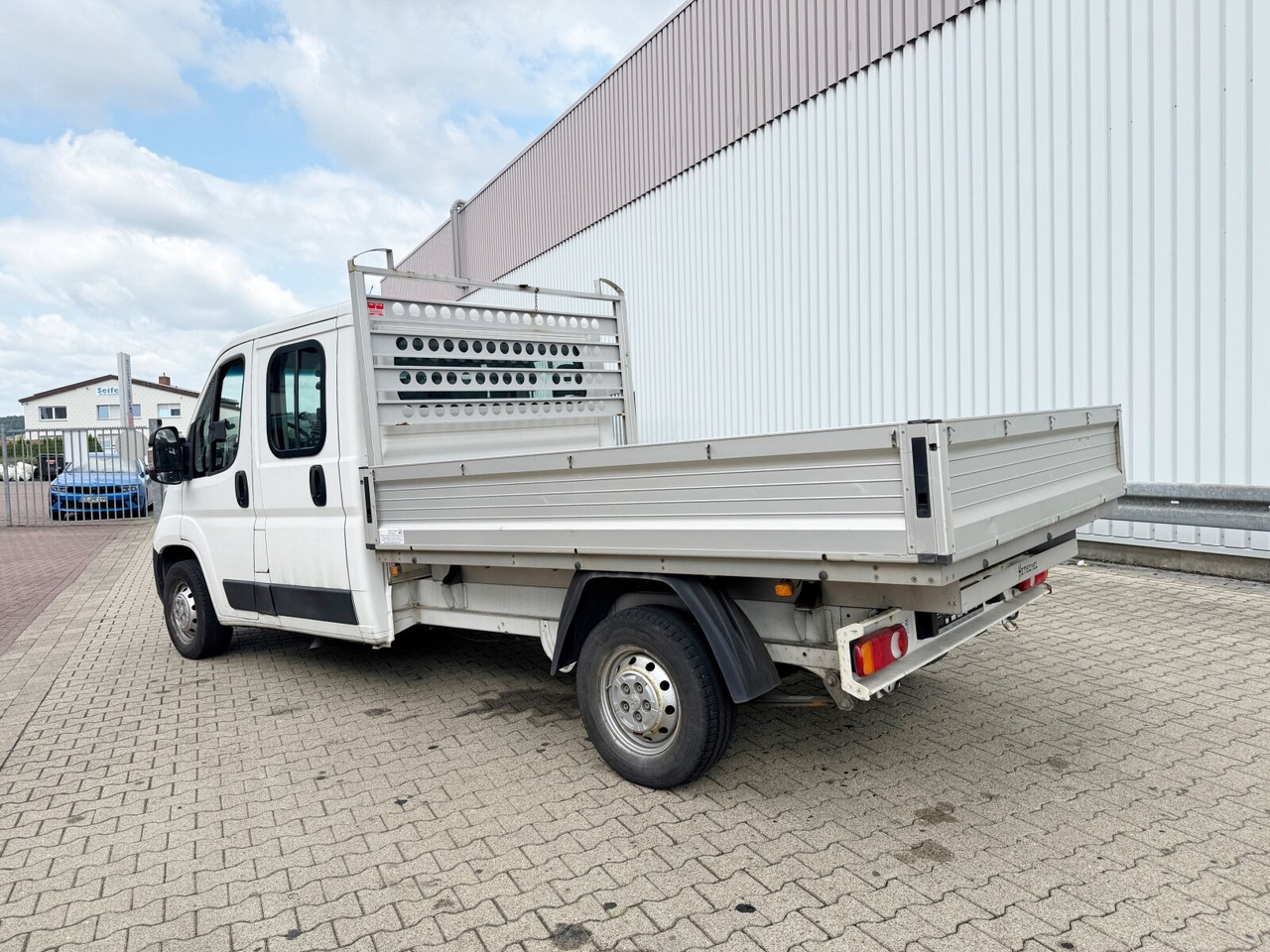 Xe tải nhỏ phẳng, Xe tải van Peugeot Boxer 4x2 Doka Boxer 4x2 Doka: hình 12