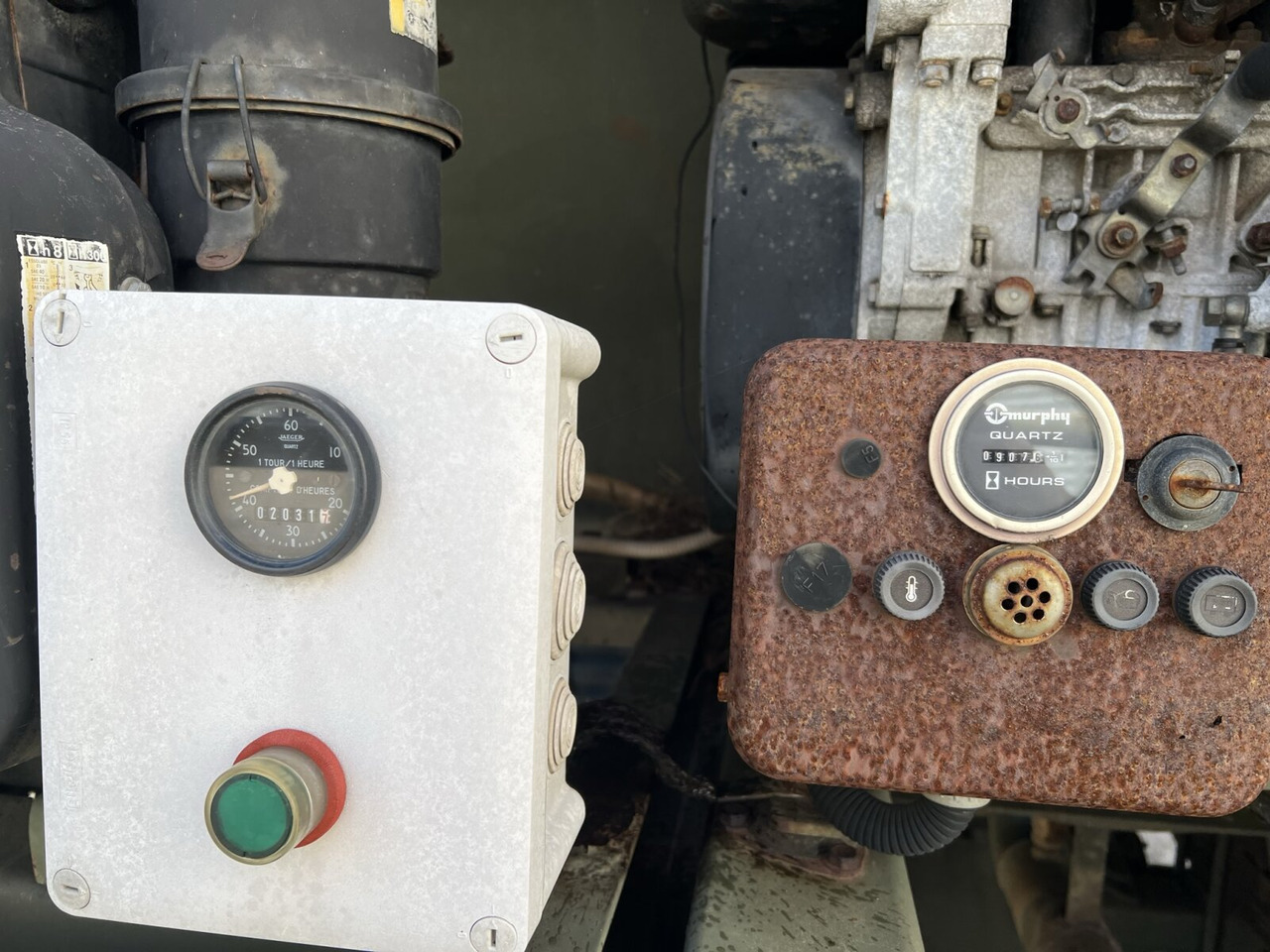 Renault Midliner S170 4x4 Midliner S170 4x4, 6000l Wassertank - Xe bồn: hình 2 Renault Midliner S170 4x4 Midliner S170 4x4, 6000l Wassertank - Xe bồn: hình 2