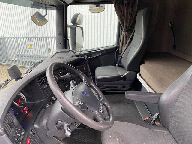 Scania R450 LB 6x2-4 R450 LB 6x2-4 Getränkekoffer, Retarder, Lift-/Lenkachse, Stapleraufnahme - Xe tải hộp: hình 4 Scania R450 LB 6x2-4 R450 LB 6x2-4 Getränkekoffer, Retarder, Lift-/Lenkachse, Stapleraufnahme - Xe tải hộp: hình 4