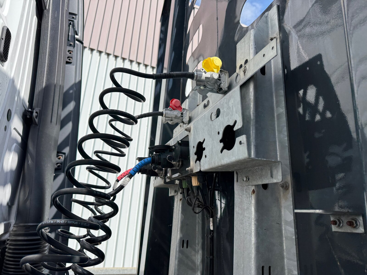 Schwarzmüller 3-Achs Holzauflieger 3-Achs Holzauflieger, Liftachse, MEHRFACH VORHANDEN! - Sơ mi rơ moóc chở gỗ: hình 2 Schwarzmüller 3-Achs Holzauflieger 3-Achs Holzauflieger, Liftachse, MEHRFACH VORHANDEN! - Sơ mi rơ moóc chở gỗ: hình 2