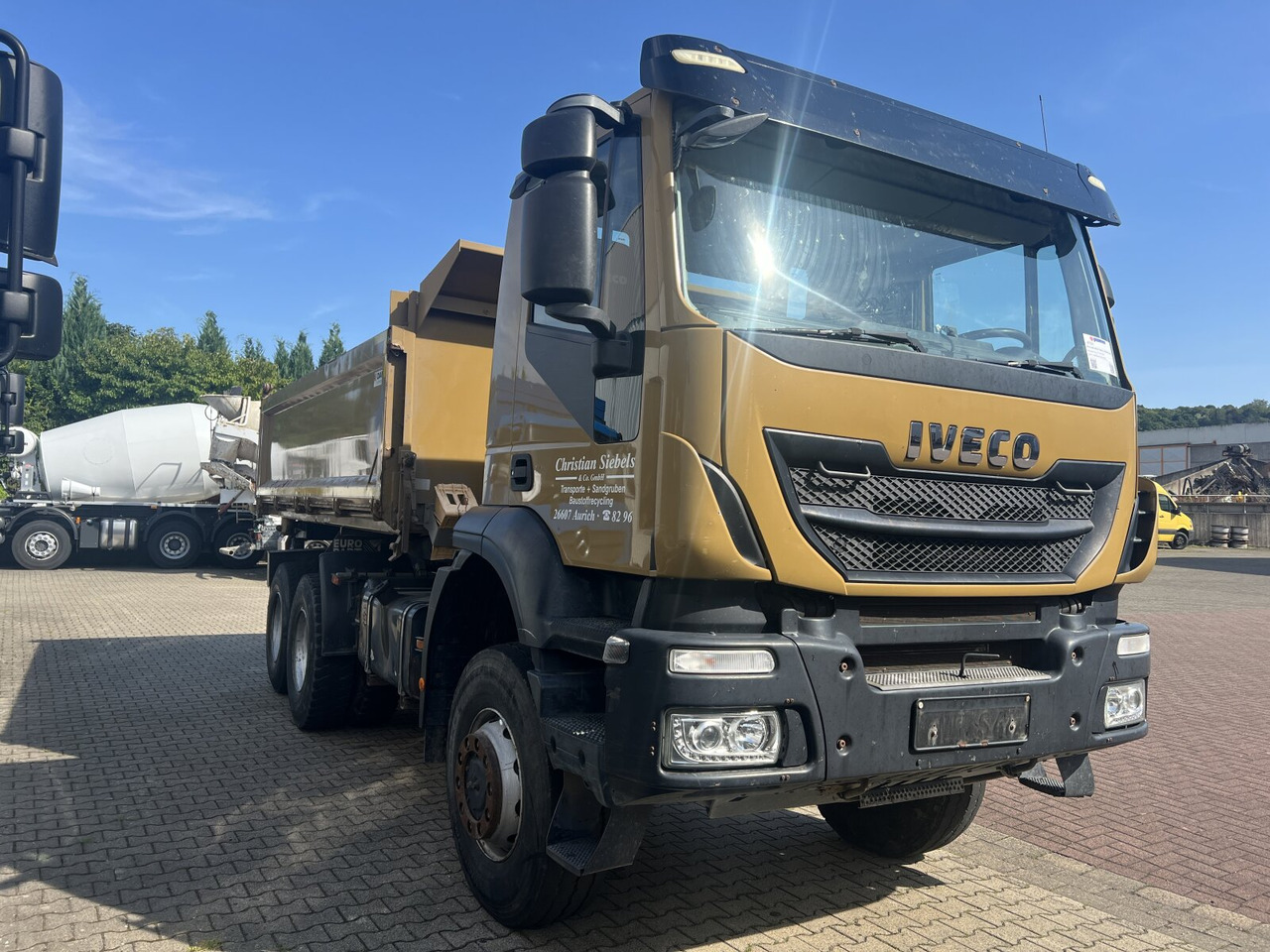 Xe ben Trakker AD260T45W 6x6 Trakker AD260T45W 6x6: hình 12
