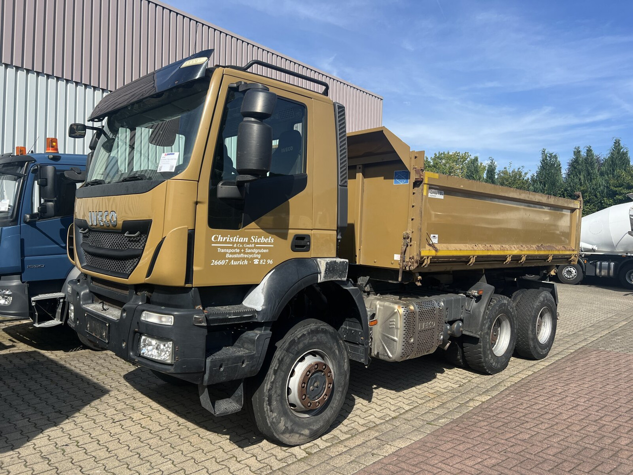 Xe ben Trakker AD260T45W 6x6 Trakker AD260T45W 6x6: hình 8