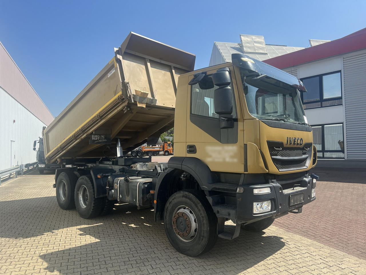 Xe ben Trakker AD260T45W 6x6 Trakker AD260T45W 6x6: hình 10
