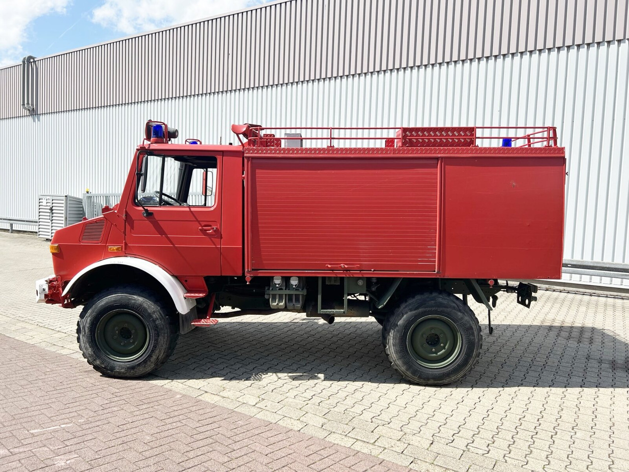 Xe tải cứu hỏa Unimog U 1300 L 435/11 4x4 U 1300 L 435/11 4x4, -Feuerwehr: hình 13