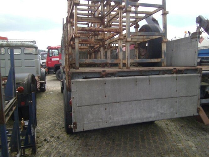 V5 4x2 Saurer V5 4x2 - Xe ben: hình 3 V5 4x2 Saurer V5 4x2 - Xe ben: hình 3