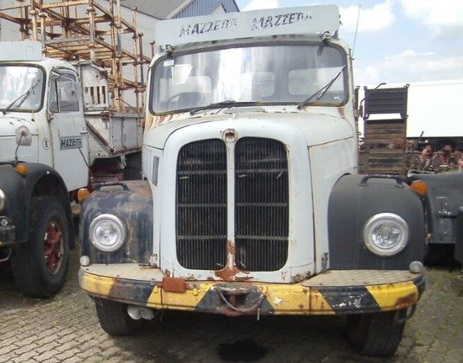 V5 4x2 Saurer V5 4x2 - Xe tải khung gầm: hình 1 V5 4x2 Saurer V5 4x2 - Xe tải khung gầm: hình 1