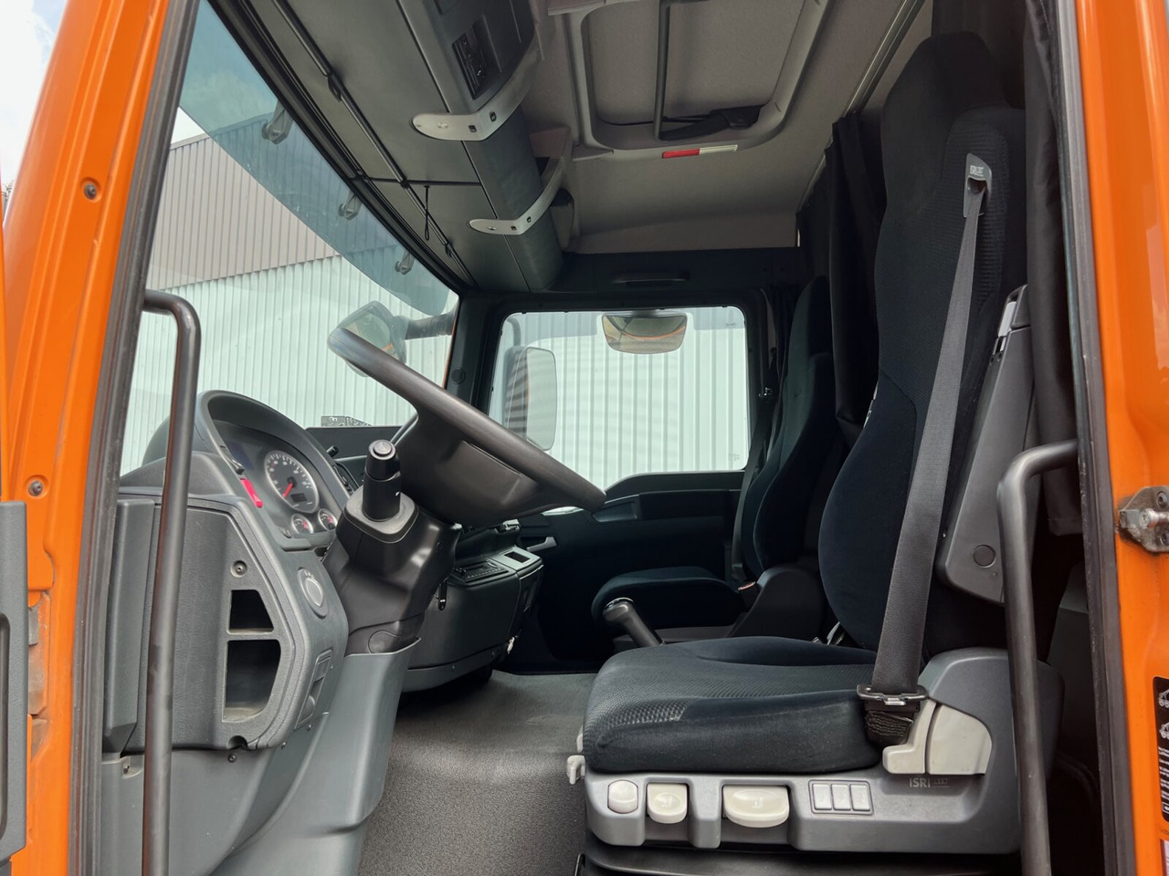 Interior photo 2: Cho thuê MAN TGL 8.220 4X2 BL TGL 8.220 4X2 BL MAN TGL 8.220 4X2 BL TGL 8.220 4X2 BL