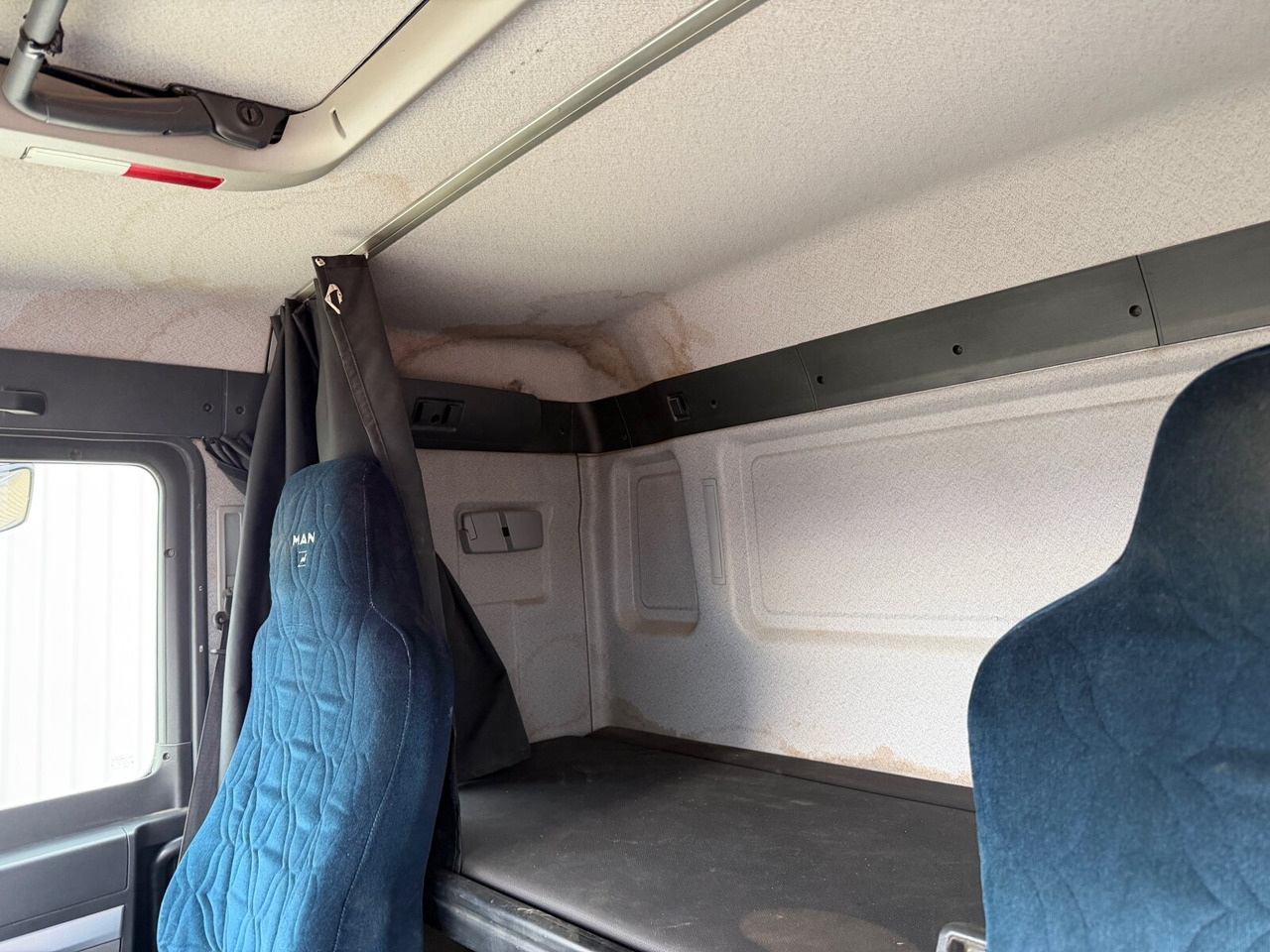 MAN TGS 18.440 4x4H BL TGS 18.440 4x4H BL, HydroDrive, Hydraulik - Xe đầu kéo: hình 5 MAN TGS 18.440 4x4H BL TGS 18.440 4x4H BL, HydroDrive, Hydraulik - Xe đầu kéo: hình 5