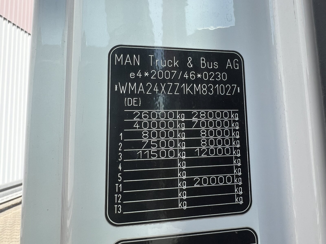 MAN TGX 26.500 6X2/4 BLS TGX 26.500 6X2/4 BLS, Intarder, Vorlauflenk-/lift, Standklima, XXL-Fahrerhaus - Xe đầu kéo: hình 5 MAN TGX 26.500 6X2/4 BLS TGX 26.500 6X2/4 BLS, Intarder, Vorlauflenk-/lift, Standklima, XXL-Fahrerhaus - Xe đầu kéo: hình 5