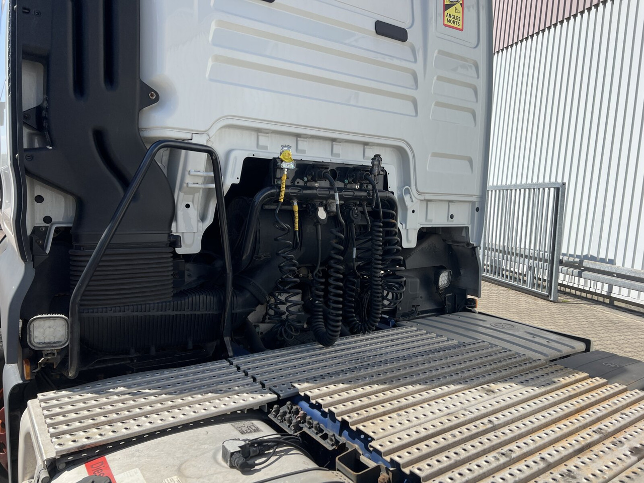 MAN TGX 26.500 6X2/4 BLS TGX 26.500 6X2/4 BLS, Intarder, Vorlauflenk-/lift, XXL-Fahrerhaus, 70t - Xe đầu kéo: hình 2 MAN TGX 26.500 6X2/4 BLS TGX 26.500 6X2/4 BLS, Intarder, Vorlauflenk-/lift, XXL-Fahrerhaus, 70t - Xe đầu kéo: hình 2
