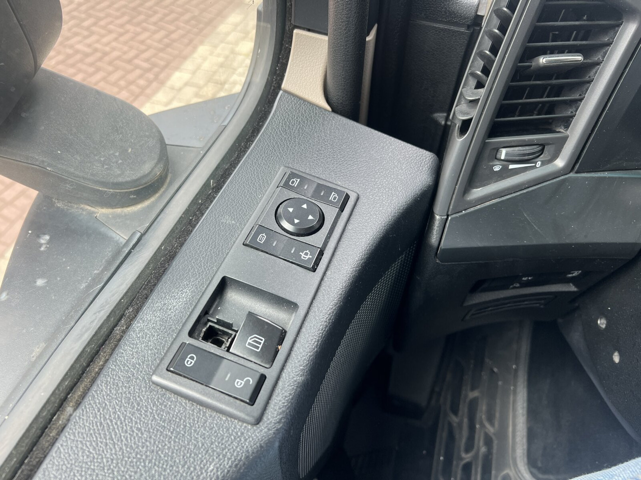 Mercedes-Benz Actros 1843 LS 4x2 Actros 1843 LS 4x2, Retarder - Xe đầu kéo: hình 5 Mercedes-Benz Actros 1843 LS 4x2 Actros 1843 LS 4x2, Retarder - Xe đầu kéo: hình 5