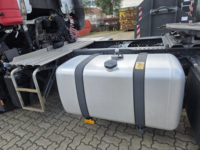 Mercedes-Benz Actros 1846 LS 4x2 Actros 1846 LS 4x2 MultimediaCockpit, StreamSpace, ADR - Xe đầu kéo: hình 2 Mercedes-Benz Actros 1846 LS 4x2 Actros 1846 LS 4x2 MultimediaCockpit, StreamSpace, ADR - Xe đầu kéo: hình 2