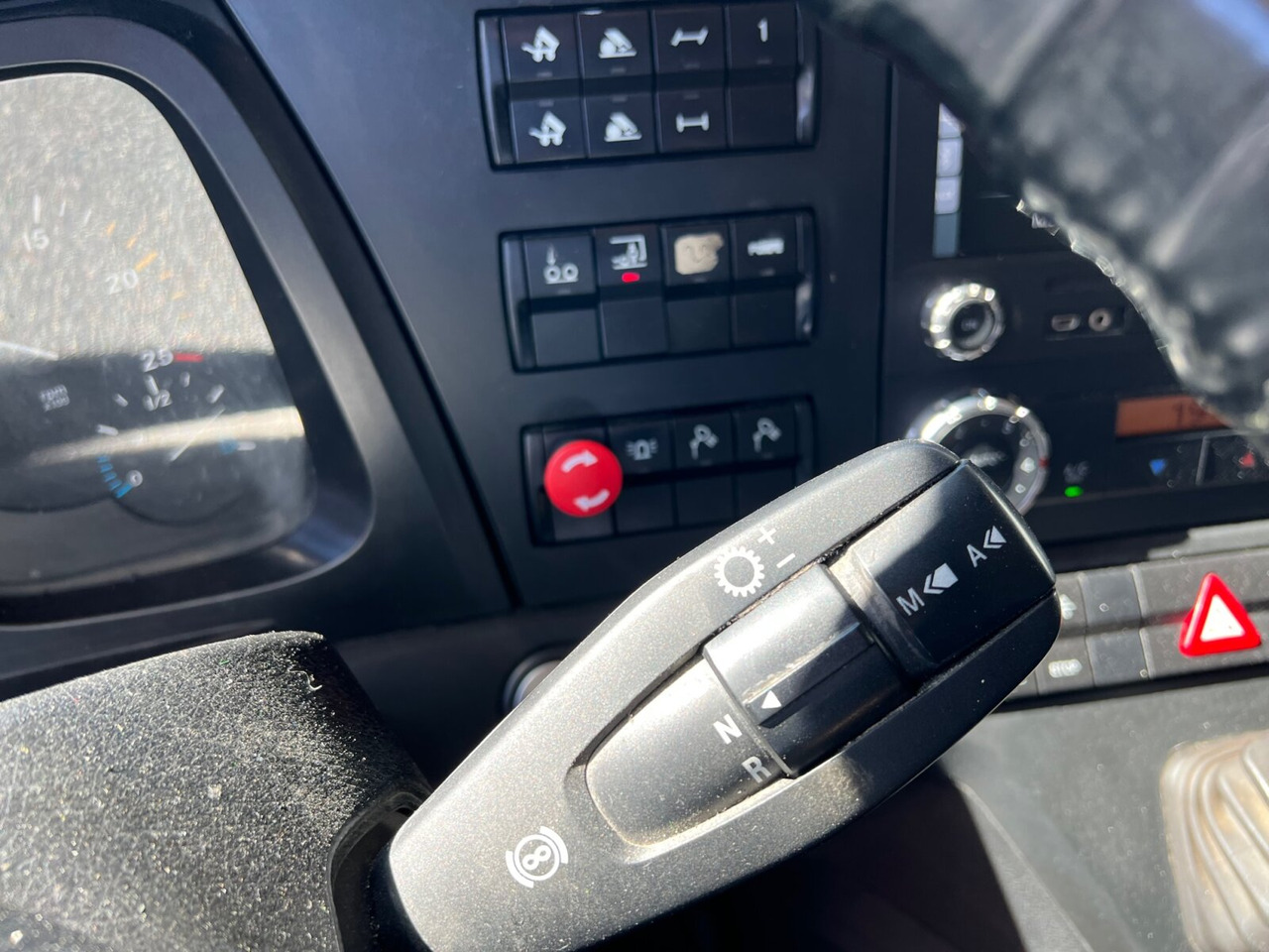 Mercedes-Benz Arocs 3358 LS 6x4 Arocs 3358 LS 6x4, Retarder, StreamSpace, Bi-Xenon, Hydraulik - Xe đầu kéo: hình 3 Mercedes-Benz Arocs 3358 LS 6x4 Arocs 3358 LS 6x4, Retarder, StreamSpace, Bi-Xenon, Hydraulik - Xe đầu kéo: hình 3