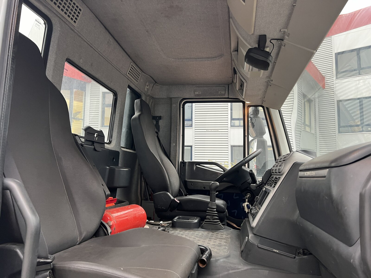 Stralis AD440S42T/P 4x2 Stralis AD440X42T/P 4x2, Ex- - Xe đầu kéo: hình 5 Stralis AD440S42T/P 4x2 Stralis AD440X42T/P 4x2, Ex- - Xe đầu kéo: hình 5