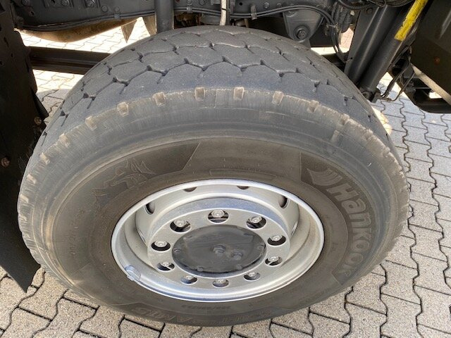 Xe đầu kéo Trakker AD260T41W 6x6 Trakker AD260T41W 6x6: hình 7 Xe đầu kéo Trakker AD260T41W 6x6 Trakker AD260T41W 6x6: hình 7