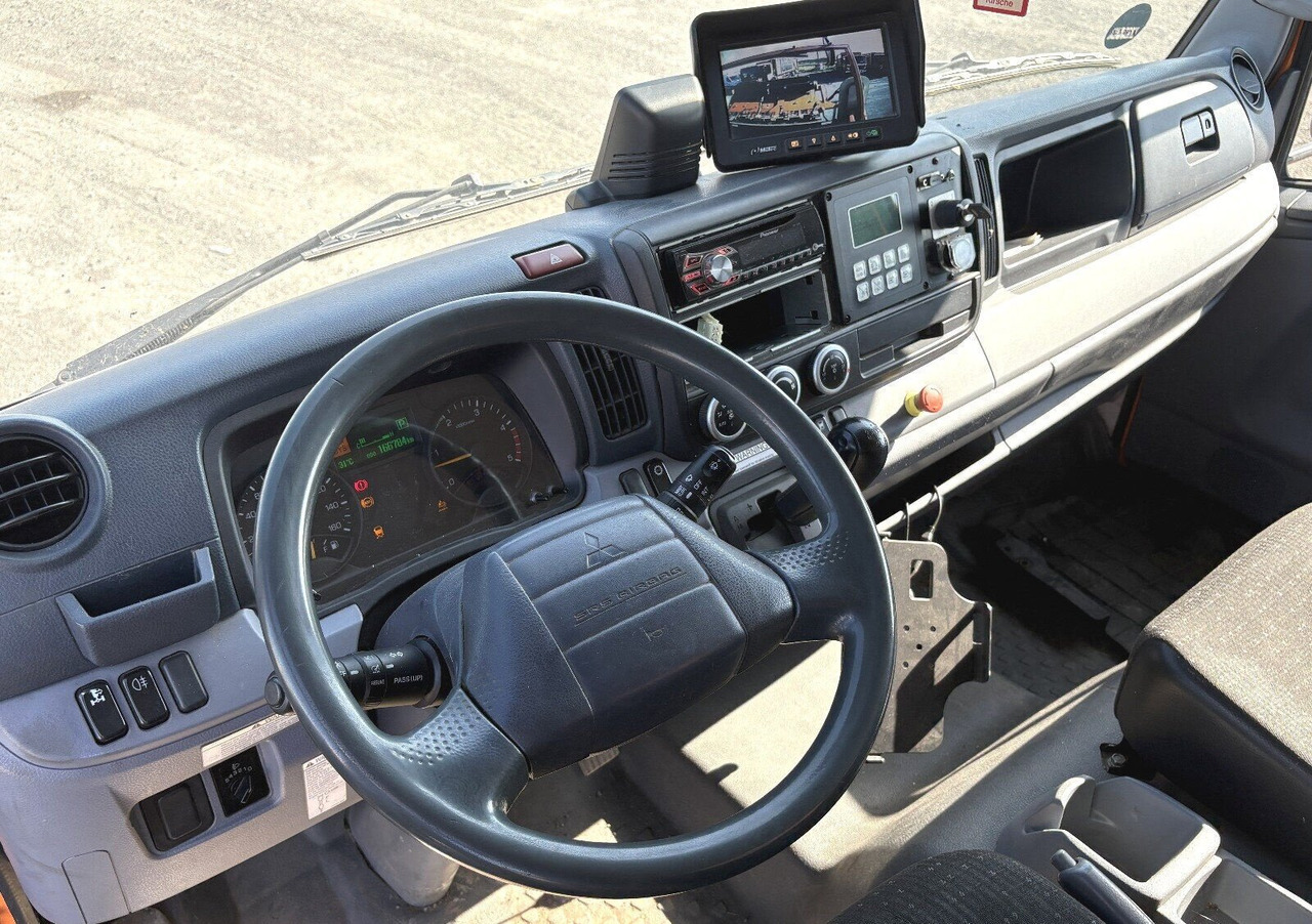 Mitsubishi Fuso 7C18 4x2 Fuso 7C18 4x2, Zöller Micro XL 7, Zöller Schüttung - Xe tải: hình 5 Mitsubishi Fuso 7C18 4x2 Fuso 7C18 4x2, Zöller Micro XL 7, Zöller Schüttung - Xe tải: hình 5