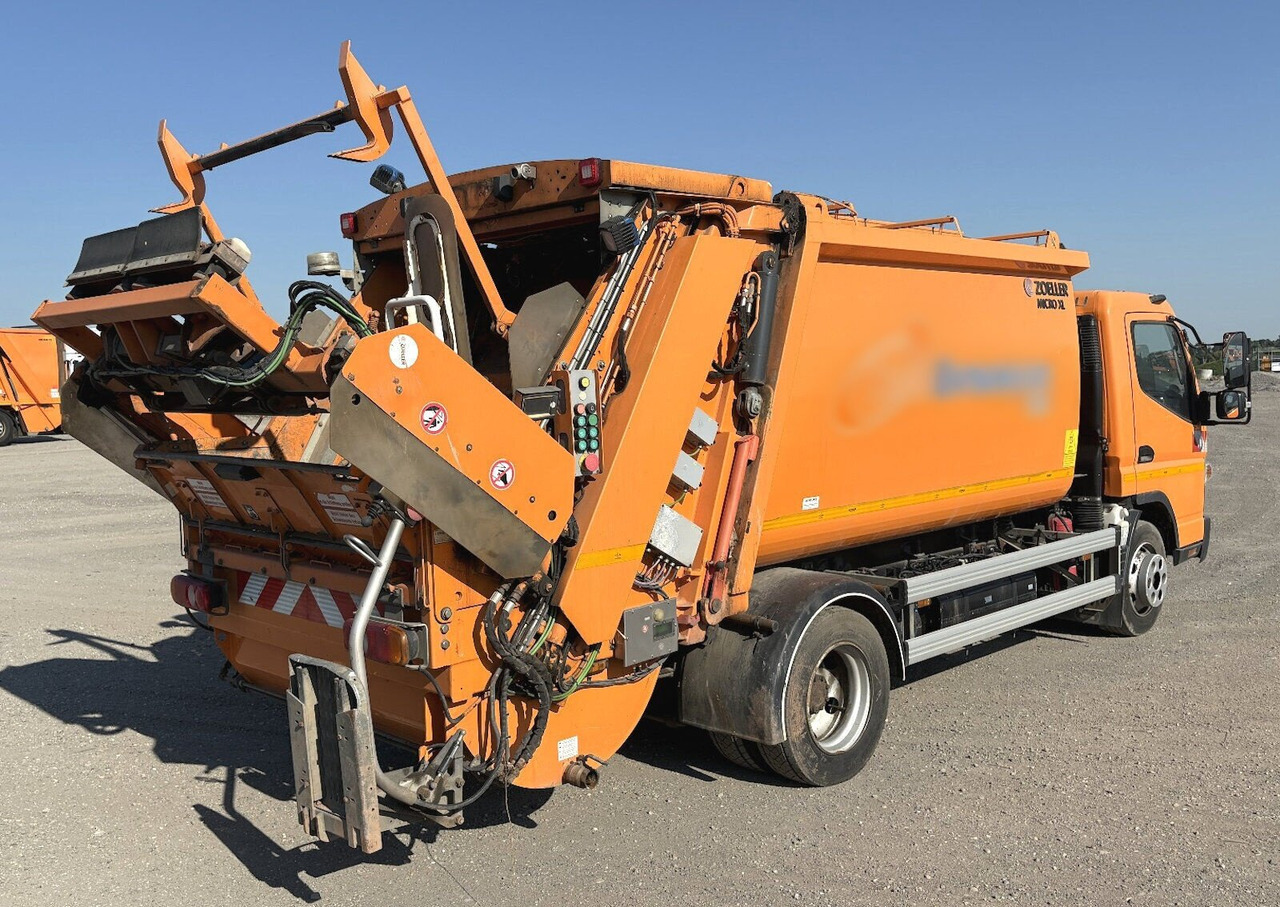 Mitsubishi Fuso 7C18 4x2 Fuso 7C18 4x2, Zöller Micro XL 7, Zöller Schüttung - Xe tải: hình 3 Mitsubishi Fuso 7C18 4x2 Fuso 7C18 4x2, Zöller Micro XL 7, Zöller Schüttung - Xe tải: hình 3