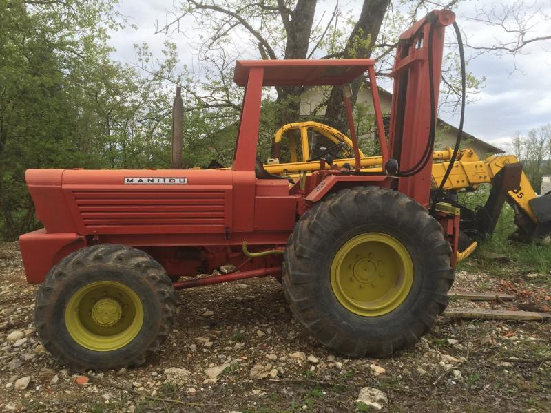 Manitou 4RM40 - Xe nâng địa hình gồ ghề: hình 1 Manitou 4RM40 - Xe nâng địa hình gồ ghề: hình 1