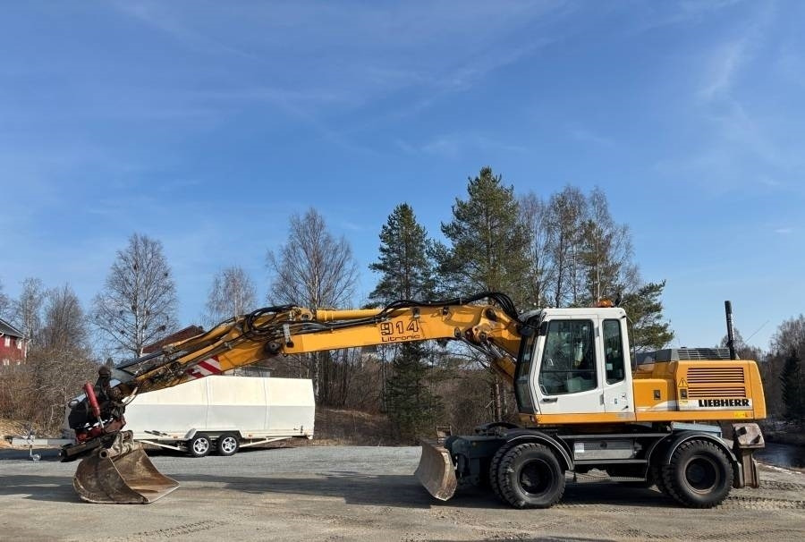 Liebherr A 914 Litronic A2-PL Tiltrotator 30Km/h - Máy xúc bánh lốp: hình 1 Liebherr A 914 Litronic A2-PL Tiltrotator 30Km/h - Máy xúc bánh lốp: hình 1