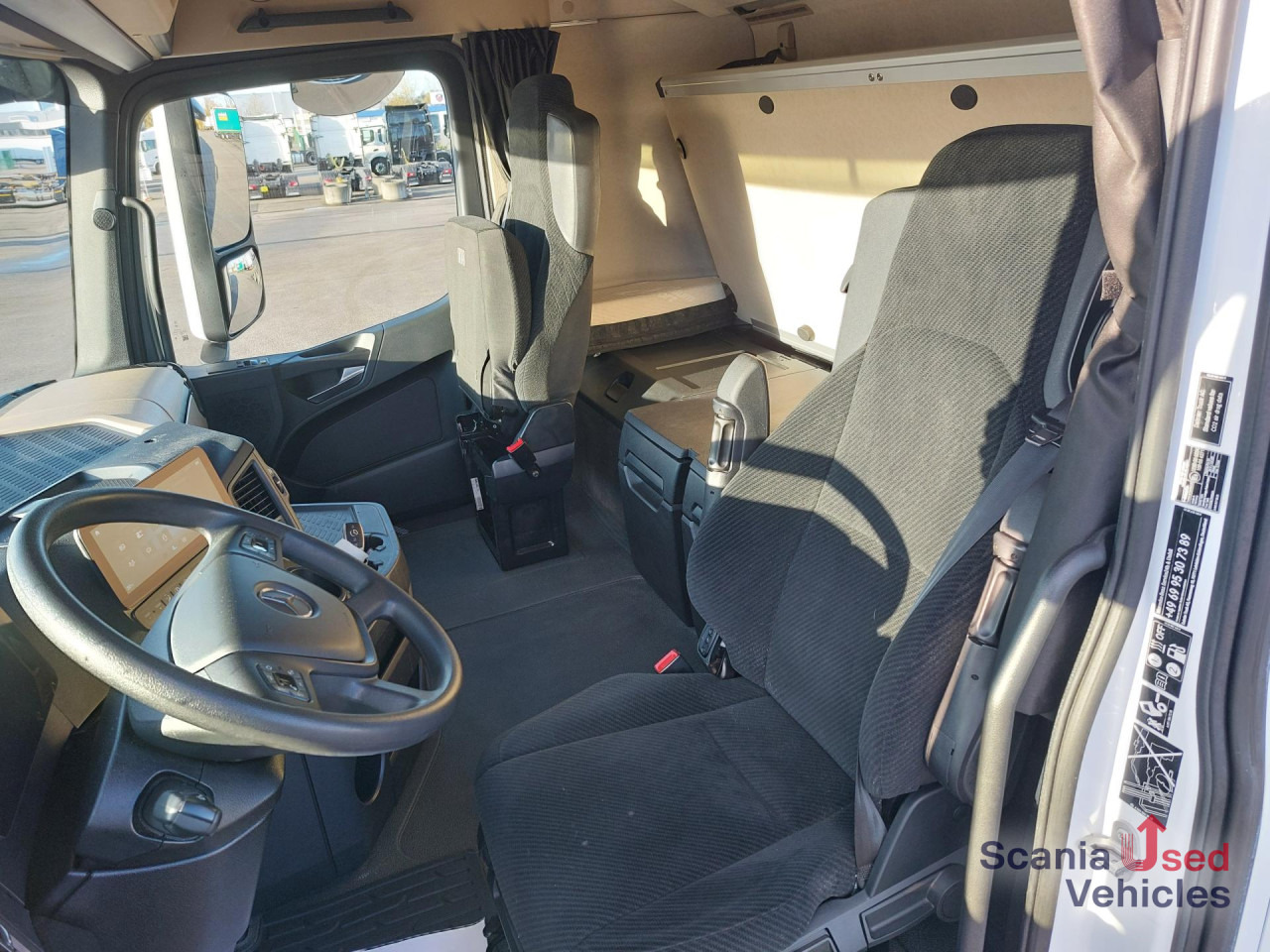 MERCEDES-BENZ 1845L Plane/Edscha NUR KOMPLETT m. ANH.!!! - Xe tải thùng mui bạt: hình 5 MERCEDES-BENZ 1845L Plane/Edscha NUR KOMPLETT m. ANH.!!! - Xe tải thùng mui bạt: hình 5