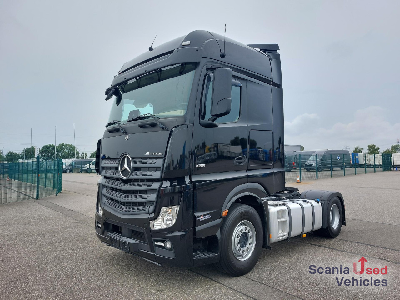 MERCEDES-BENZ Actros 1851 LS - Xe đầu kéo: hình 1 MERCEDES-BENZ Actros 1851 LS - Xe đầu kéo: hình 1