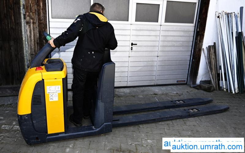 Kommissionierer Jungheinrich ECE 225 mit 72 Betriebsstunden Hubwagen Ameise Elektrohubwagen - Máy lấy hàng: hình 3 Kommissionierer Jungheinrich ECE 225 mit 72 Betriebsstunden Hubwagen Ameise Elektrohubwagen - Máy lấy hàng: hình 3