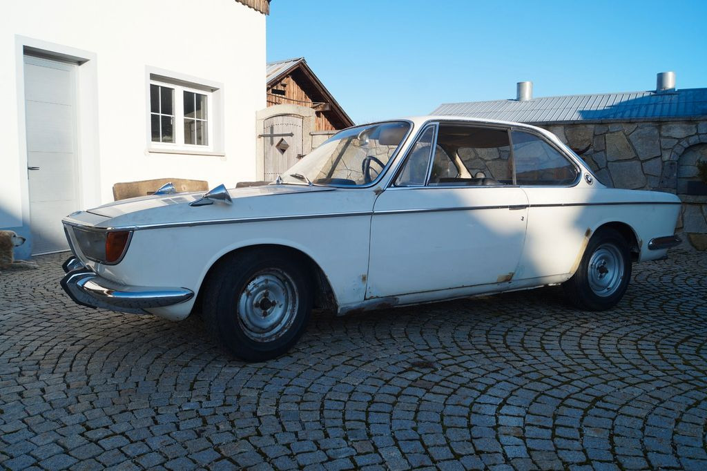 BMW 2000 CS - Xe hơi: hình 5 BMW 2000 CS - Xe hơi: hình 5
