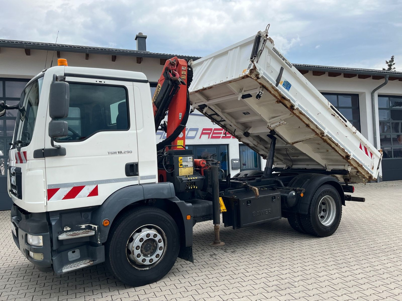 MAN TGM 18.290 Kipper Kran Palfinger PK 11001 - Xe ben, Xe cẩu tự hành: hình 5 MAN TGM 18.290 Kipper Kran Palfinger PK 11001 - Xe ben, Xe cẩu tự hành: hình 5