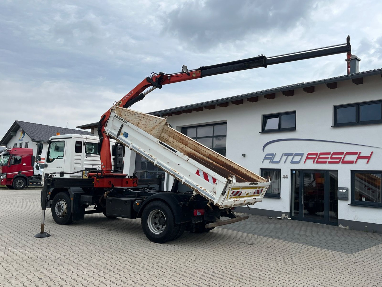 MAN TGM 18.290 Kipper Kran Palfinger PK 11001 - Xe ben, Xe cẩu tự hành: hình 4 MAN TGM 18.290 Kipper Kran Palfinger PK 11001 - Xe ben, Xe cẩu tự hành: hình 4