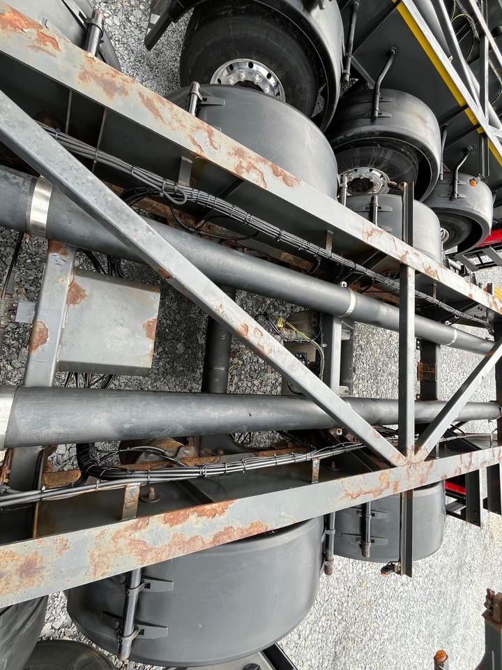 Schwarzmüller S1 R-Serie Tank Chassis ADR SAF Alufelgen - Xe chở container/ Sơ mi rơ moóc hoán đổi thân: hình 4 Schwarzmüller S1 R-Serie Tank Chassis ADR SAF Alufelgen - Xe chở container/ Sơ mi rơ moóc hoán đổi thân: hình 4