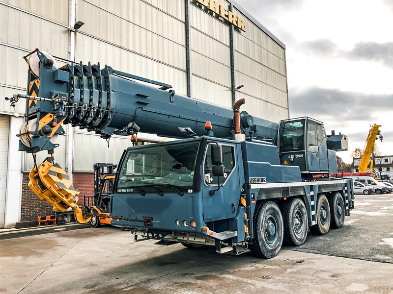 Liebherr LTM 1070-4.1 - Cẩu bánh lốp: hình 1 Liebherr LTM 1070-4.1 - Cẩu bánh lốp: hình 1